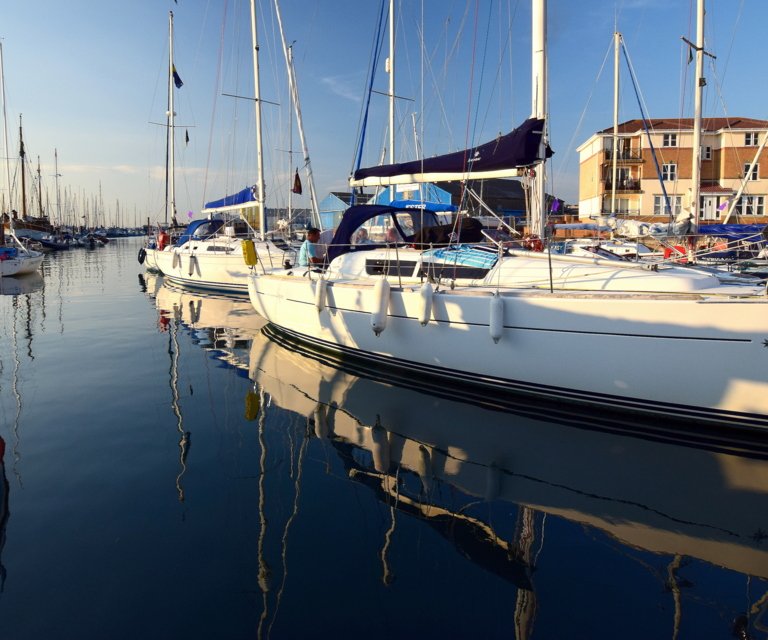 boatfolk east cowes marina services and faciltiies 