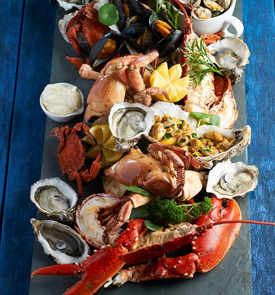 Gourmet seafood platters with Portland Oysters and the famous crab