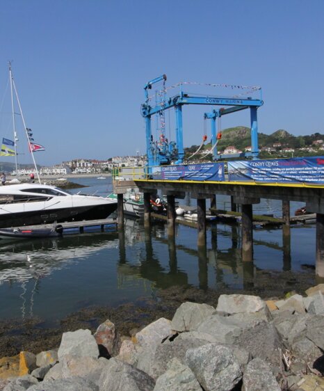 boatfolk conwy marina hoist deck 